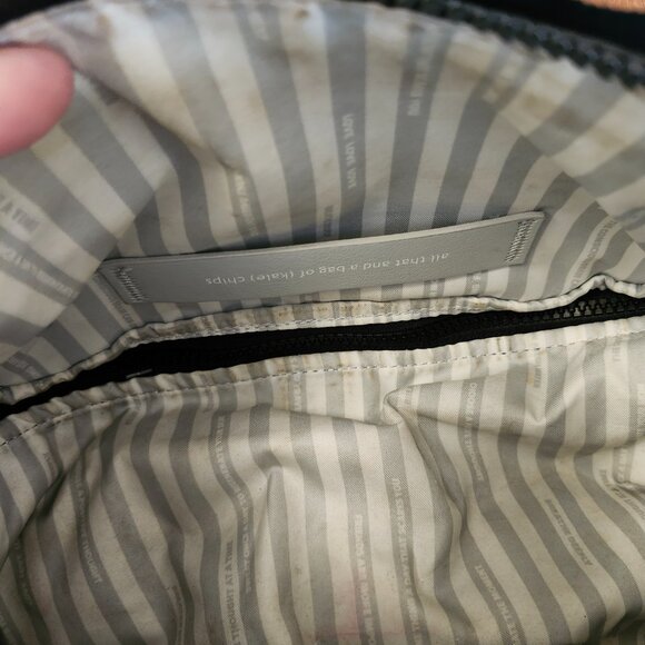 Lululemon black crossbody or fanny pack bag - Picture 9 of 10